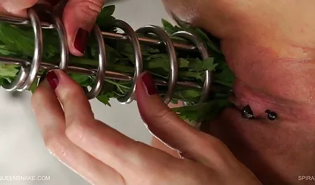 کاسیمیر کانال فول سکسی در کاکاکسکلبر (1977)