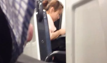 باب برای گرفتن تصاویر سکسی اچ دی اعتبار لازم و خرید دوچرخه با رابطه جنسی پرداخت می کند