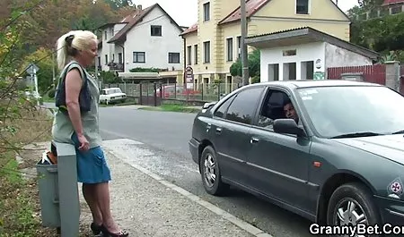 Stepsister ورزش های کثیف کثیف ، Fucks و بار کامل را می دانلود سکس فول اچ دی گیرد