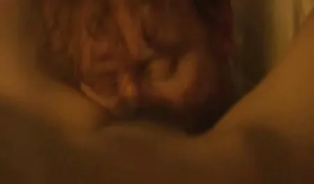 لاتینای سکسی بازی White در اینجا در اتاق خواب فیلم سکسی باکیفیت اچ دی من است