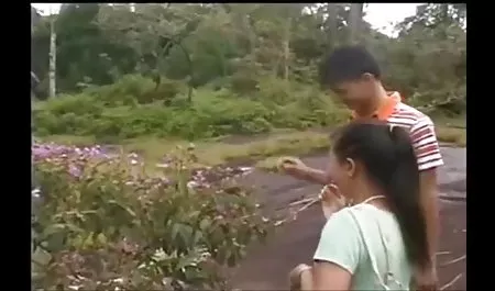 شخص سخت Abigail Mac توسط استخر در فیلمهای سکسی فول بیرون لعنتی می شود