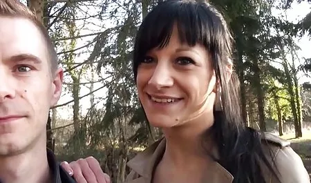 پیرمرد دختر گربه جوان مبلغی را که بلعیده است ، می فیلم های سینمایی فول سکسی کند