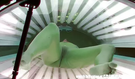 Chelsy Sun و تصاویر سکسی اچ دی Valentina Bianco در صحنه لزبین بررسی باران