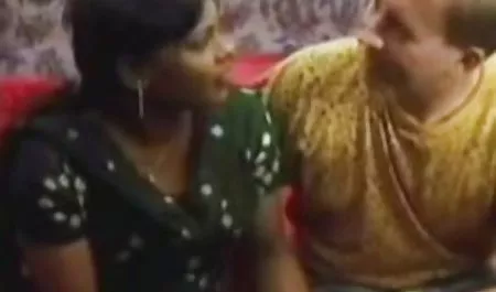 ریخته فیلم سکسی فول گری اسکورت - GFE با یک دختر انعطاف پذیر