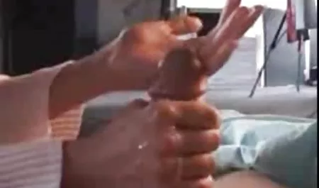 الاغ چربی آرالین از دستگاه زین استفاده فیلم سکسی کیفیت اچ دی می کند