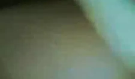 Katya دانلود سکس فول اچ دی سلب و نشان دادن جوانان بزرگ و الاغ خود را