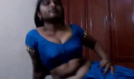 نوجوان عزیزم به Alexis Fawx SQUIRT که MILF Box کمک می کند ، فیلم سینمایی فول سکسی کمک می کند